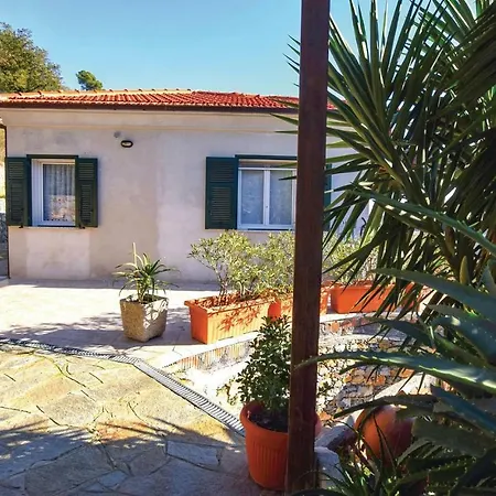 Casa de Férias Casa Merea Diano Borello